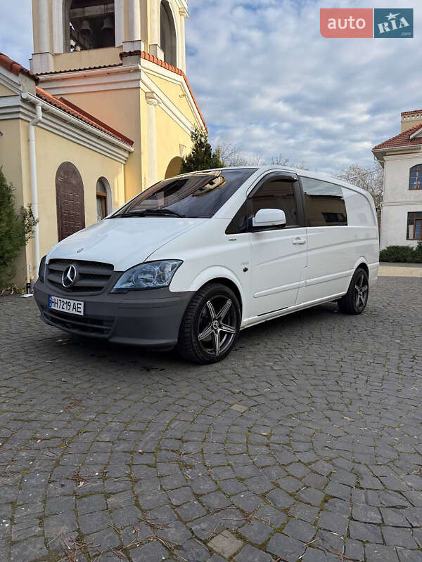 Mercedes-Benz Vito 2012