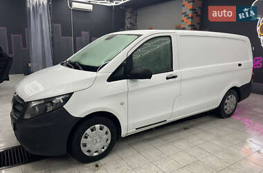 Микроавтобус грузовой (до 3,5т) Mercedes-Benz Vito 2018 в Житомире