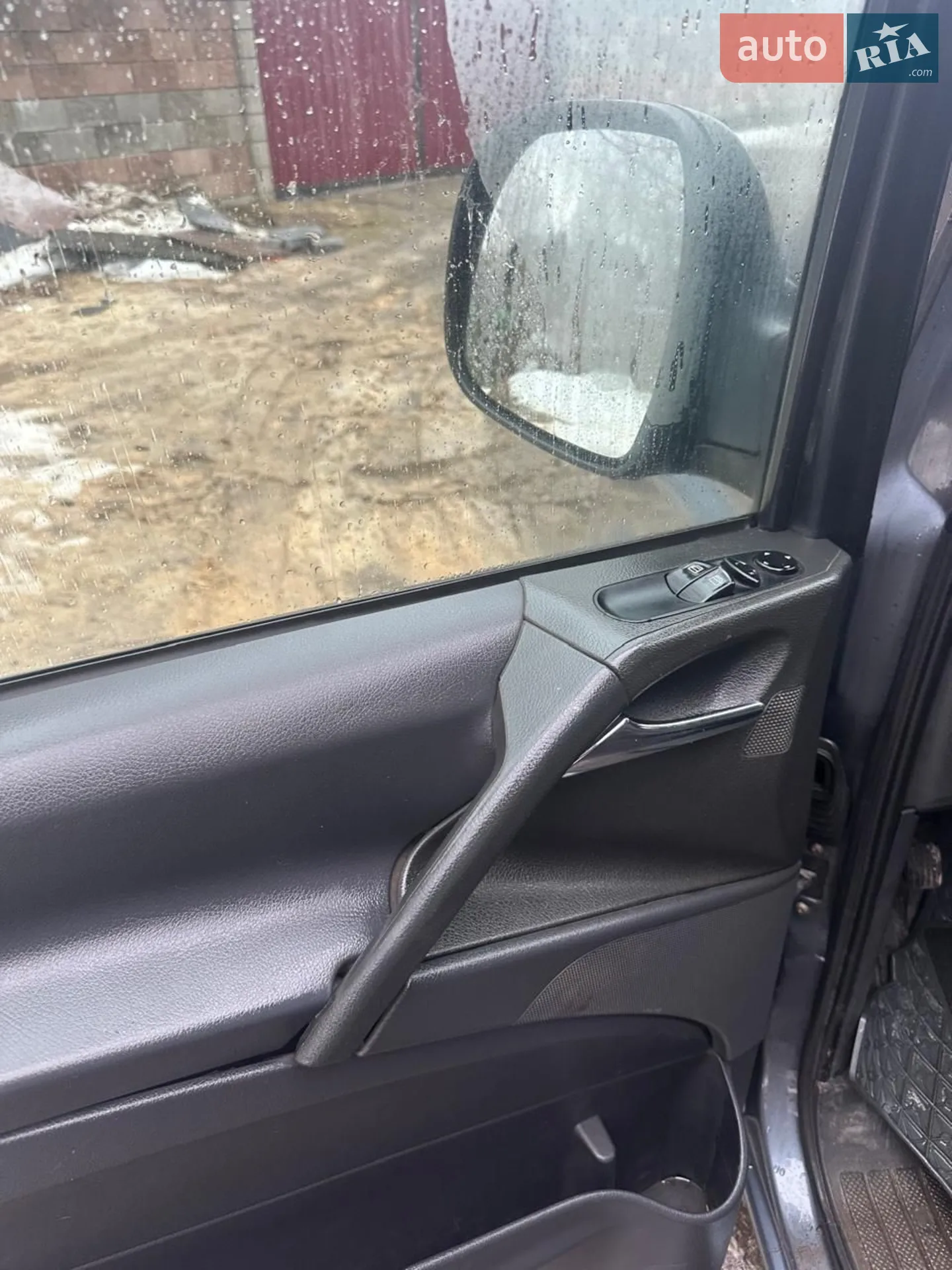 2012 Mercedes-Benz Vito - мініатюра 14
