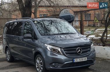 Вантажопасажирський фургон Mercedes-Benz Vito 2015 в Чернівцях