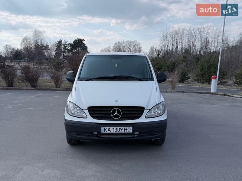 Mercedes-Benz Vito 2005