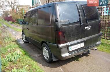 Минивэн Mercedes-Benz Vito 2000 в Кременчуге