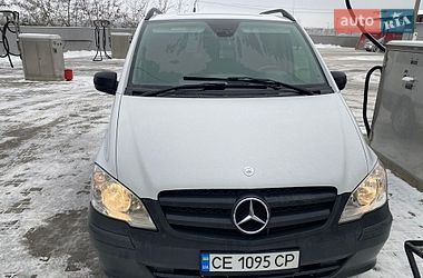Вантажний фургон Mercedes-Benz Vito 2014 в Чернівцях