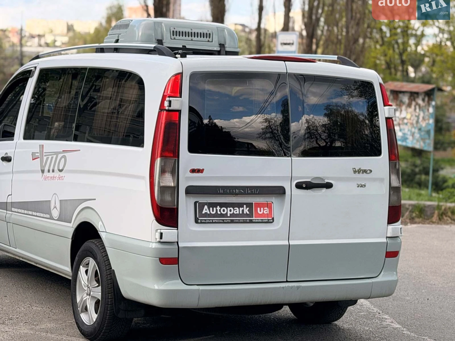 2010 Mercedes-Benz Vito - мініатюра 11