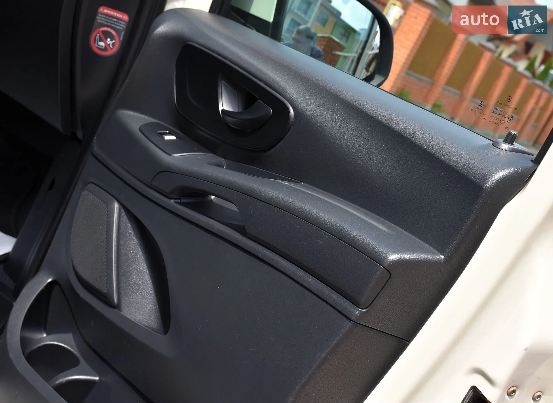 2017 Mercedes-Benz Vito - мініатюра 53
