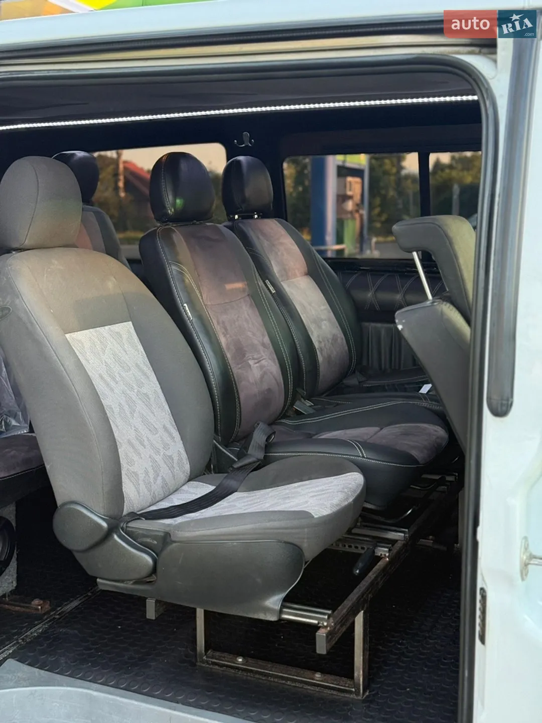 2010 Mercedes-Benz Vito - мініатюра 14