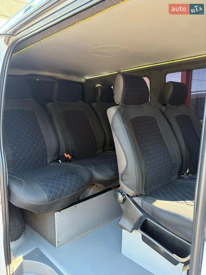 2010 Mercedes-Benz Vito - мініатюра 11