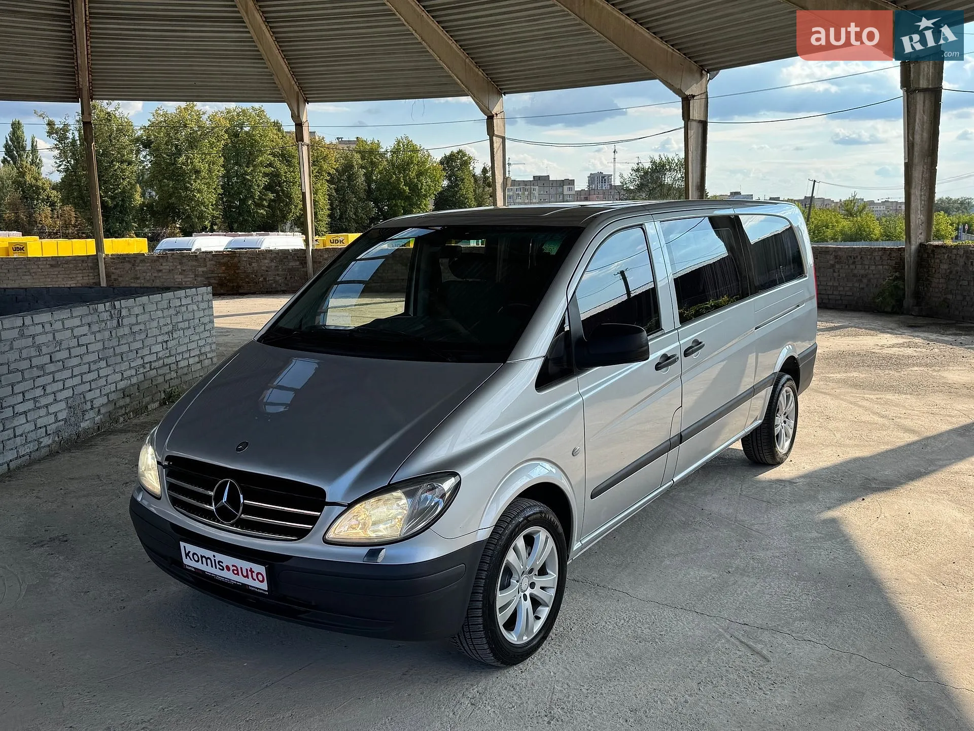 2010 Mercedes-Benz Vito - мініатюра 12