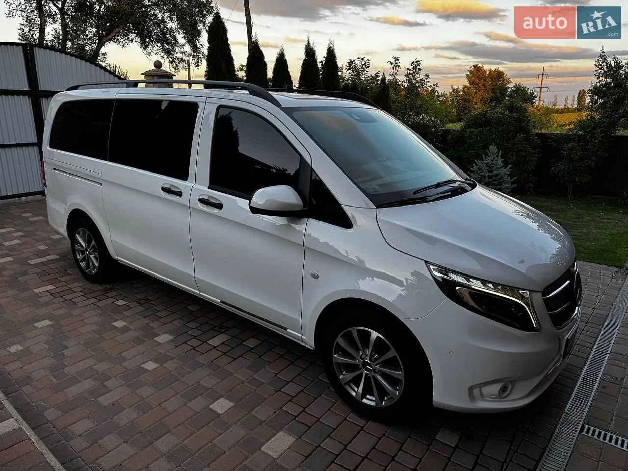 2022 Mercedes-Benz Vito - мініатюра 15