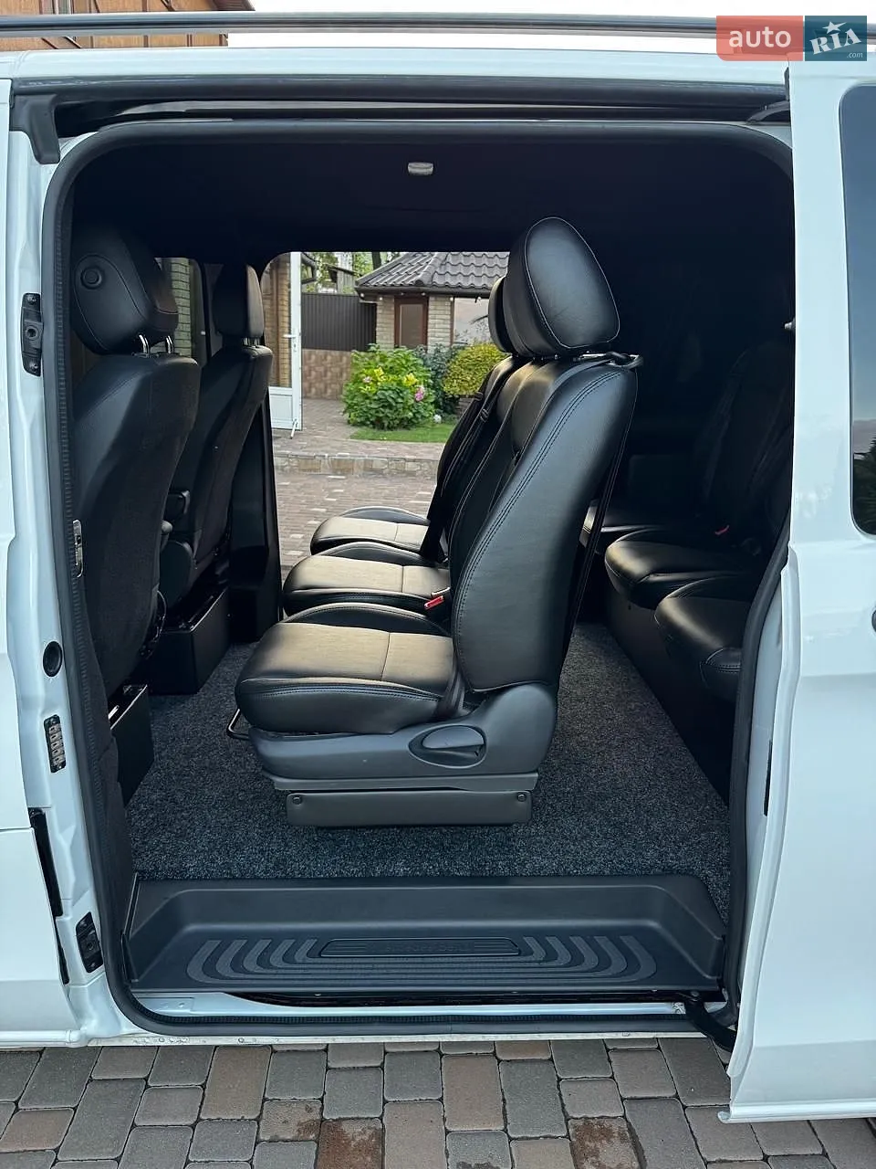2022 Mercedes-Benz Vito - мініатюра 37