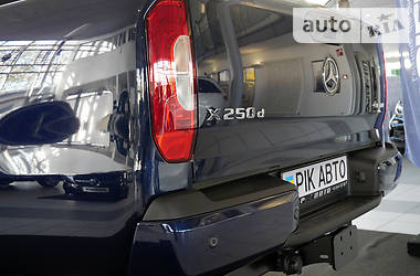 Пикап Mercedes-Benz X-Class 2018 в 