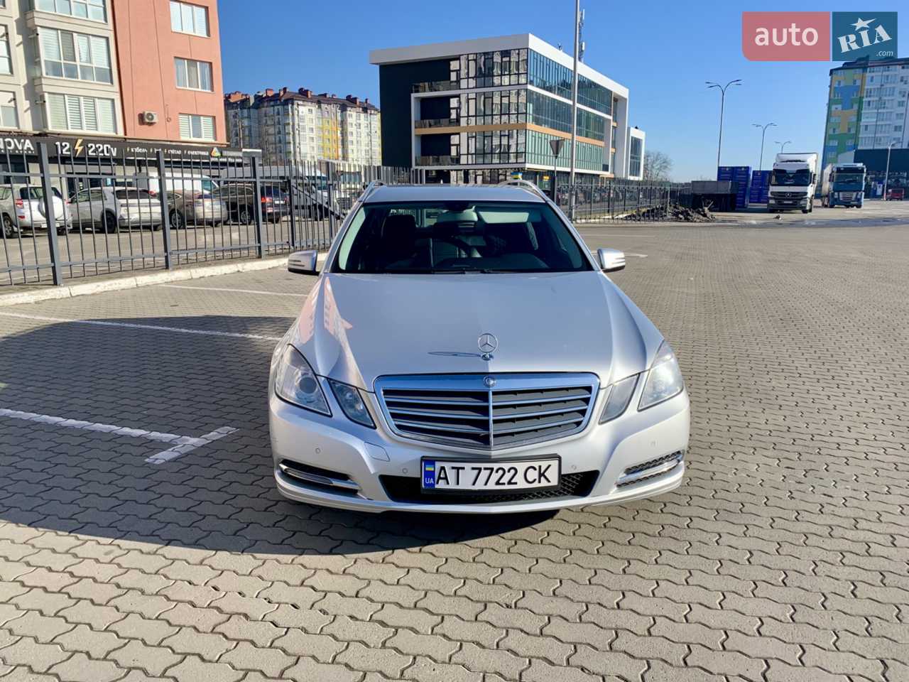 2013 Mercedes-Benz E-klasse - мініатюра 12