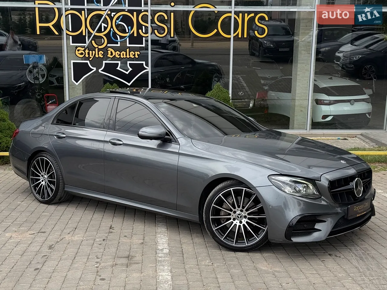 2016 Mercedes-Benz E-klasse - мініатюра 30