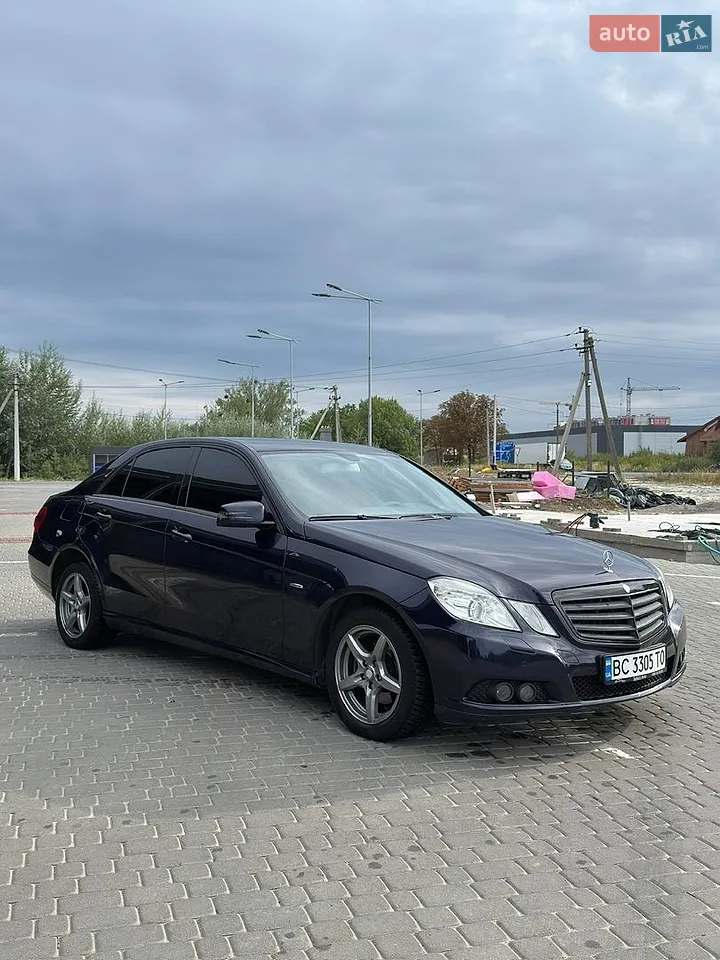 2011 Mercedes-Benz E-klasse - мініатюра 28