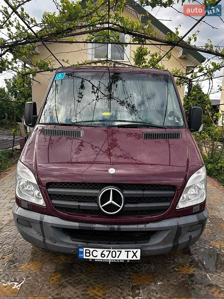2012 Mercedes-Benz Sprinter - мініатюра 26