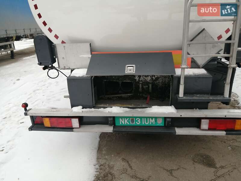 Цистерна полуприцеп Merceron М-343 SМ 2000 в Виннице