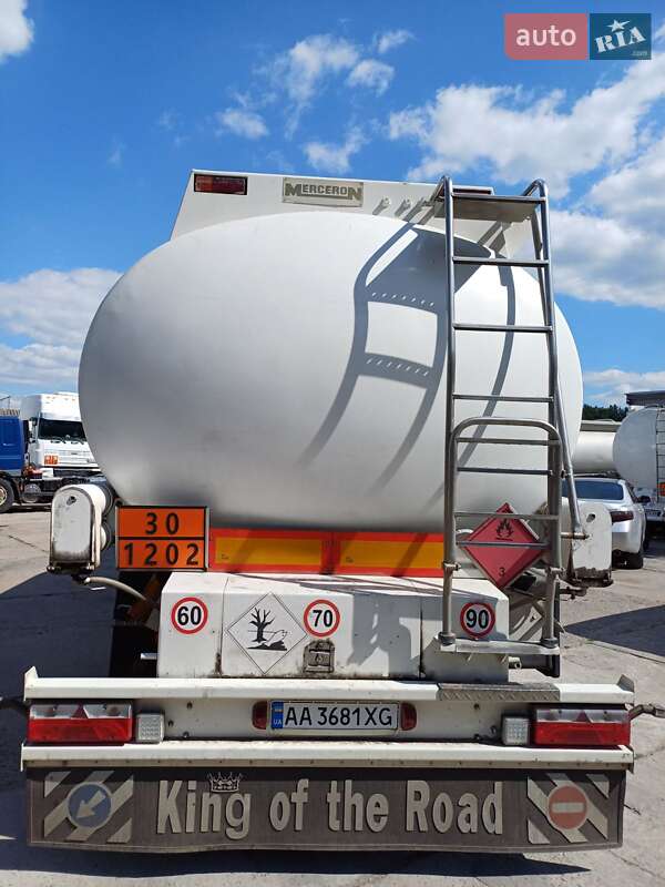 Цистерна полуприцеп Merceron М 343RDP0 2000 в Броварах