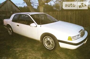 Купе Mercury Cougar 1989 в 