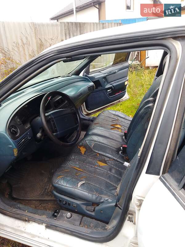 Седан Mercury Sable 1990 в Киеве