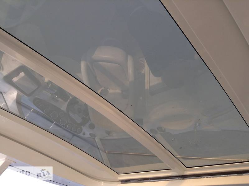 Моторная яхта Meridian 441 2007 в Киеве