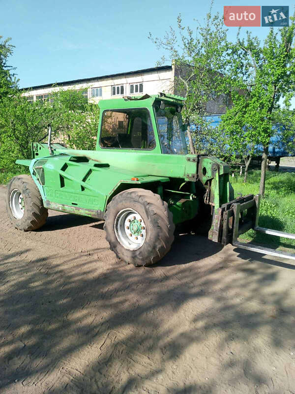 Телескопічні навантажувачі Merlo Panoramic 2005 в Тростянці