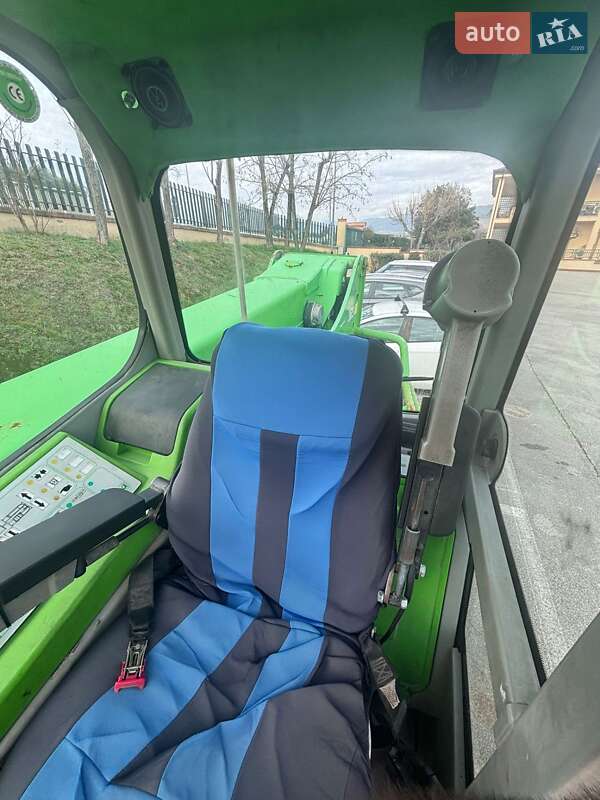 Телескопический погрузчик Merlo Roto 2005 в Черновцах