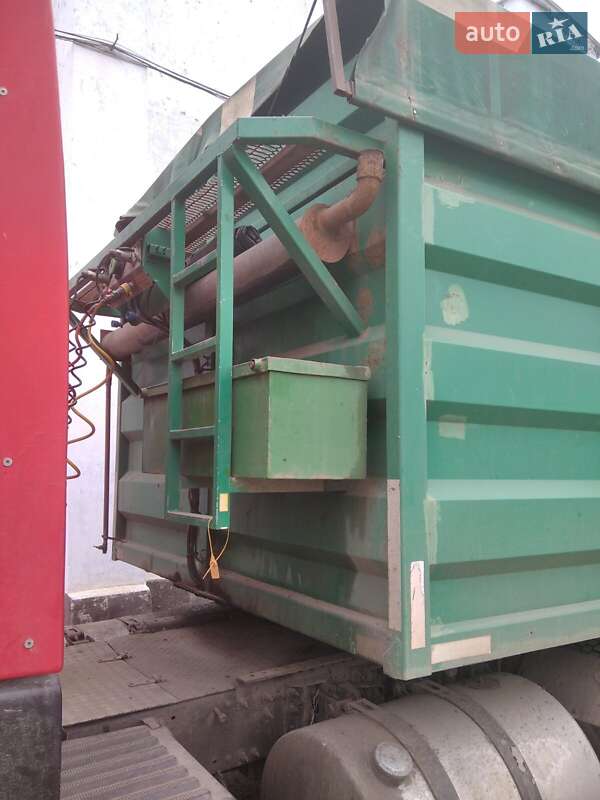 Бортовой полуприцеп Metaco SD 2001 в Одессе