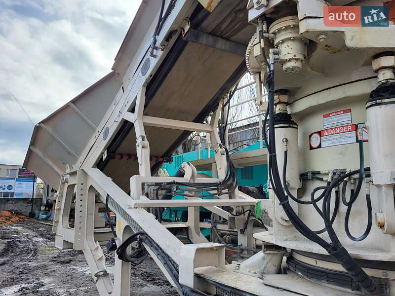 Дробарка (дробильна установка) Metso Minerals Lokotrack 2015 в Києві