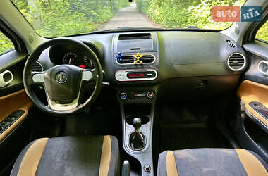 Хетчбек MG 3 Cross 2014 в 