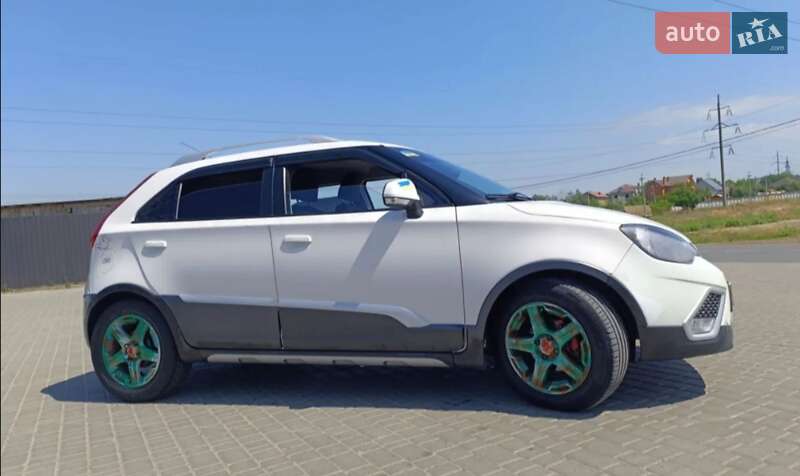 Хетчбек MG 3 Cross 2013 в Одесі фото 14 Хетчбек MG 3 Cross 2013 в Одесі