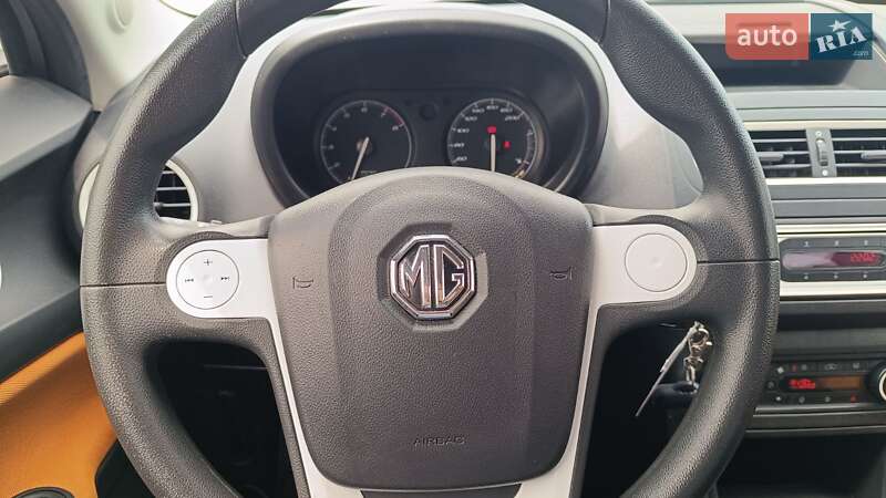 Хэтчбек MG 3 Cross 2013 в Киеве