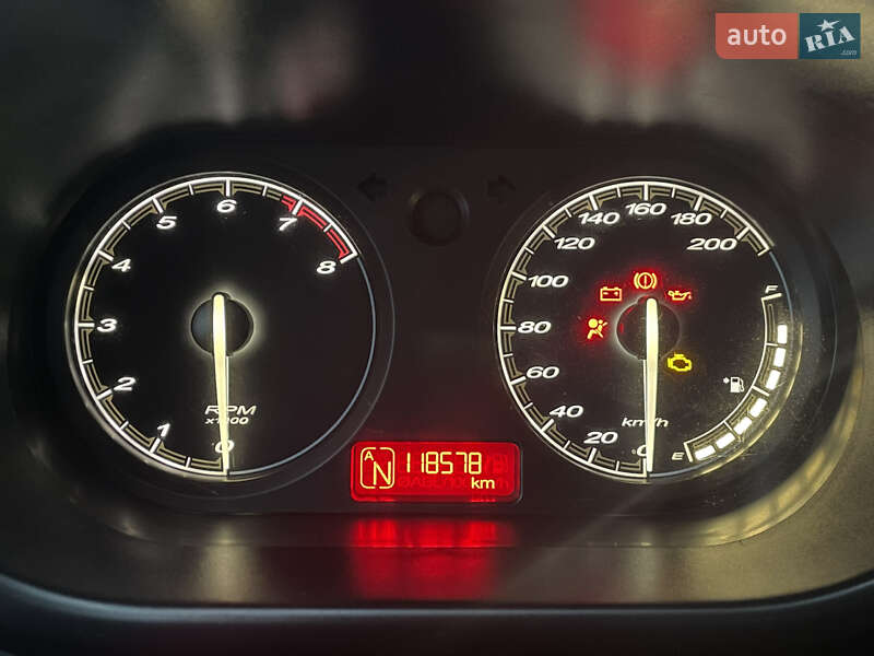 Хэтчбек MG 3 Cross 2013 в Киеве