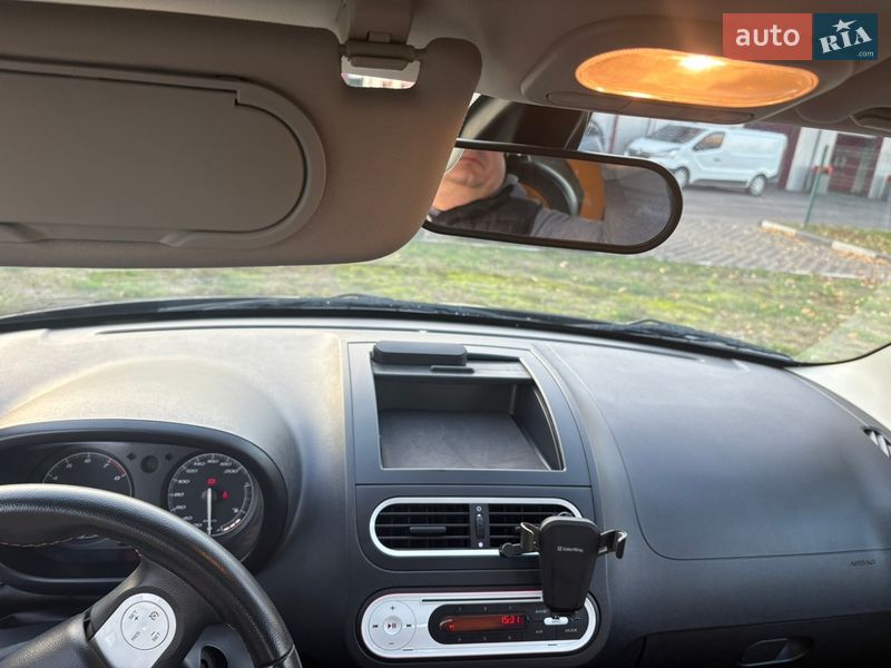 Хетчбек MG 3 Cross 2013 в Києві фото 10 Хетчбек MG 3 Cross 2013 в Києві