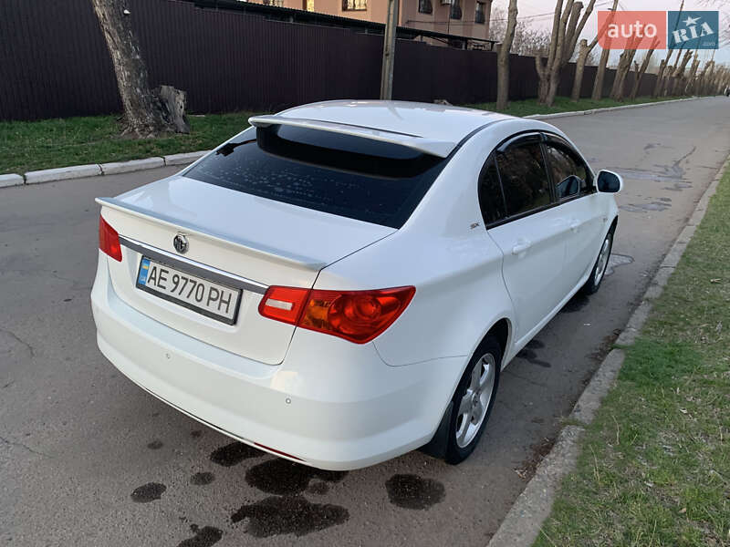 Седан MG 350 2013 в Кривом Роге
