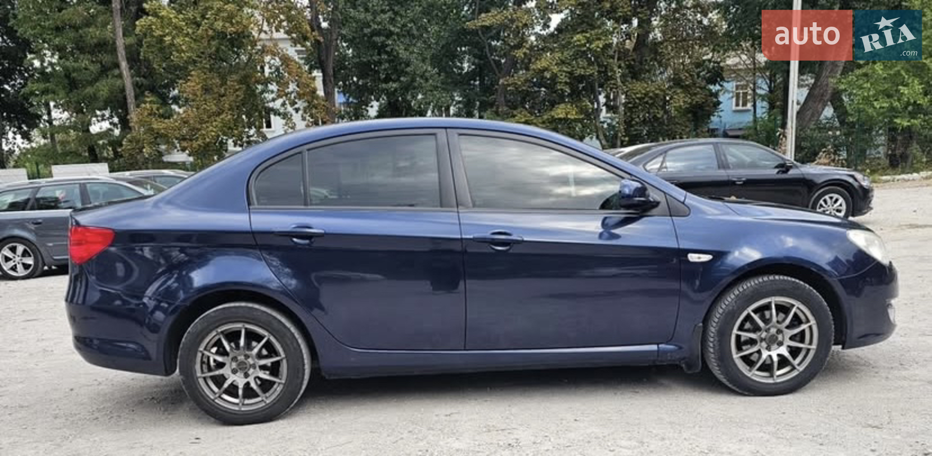 2012 MG 350 - мініатюра 13