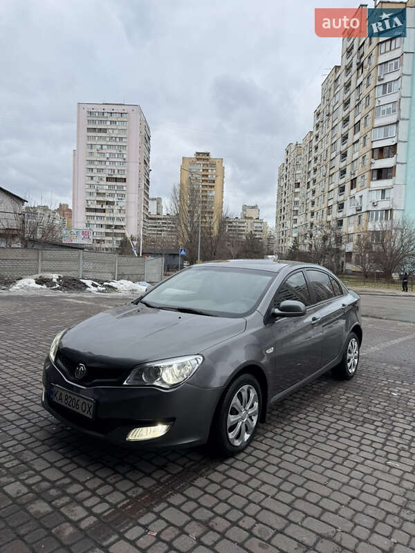 MG 350 2012