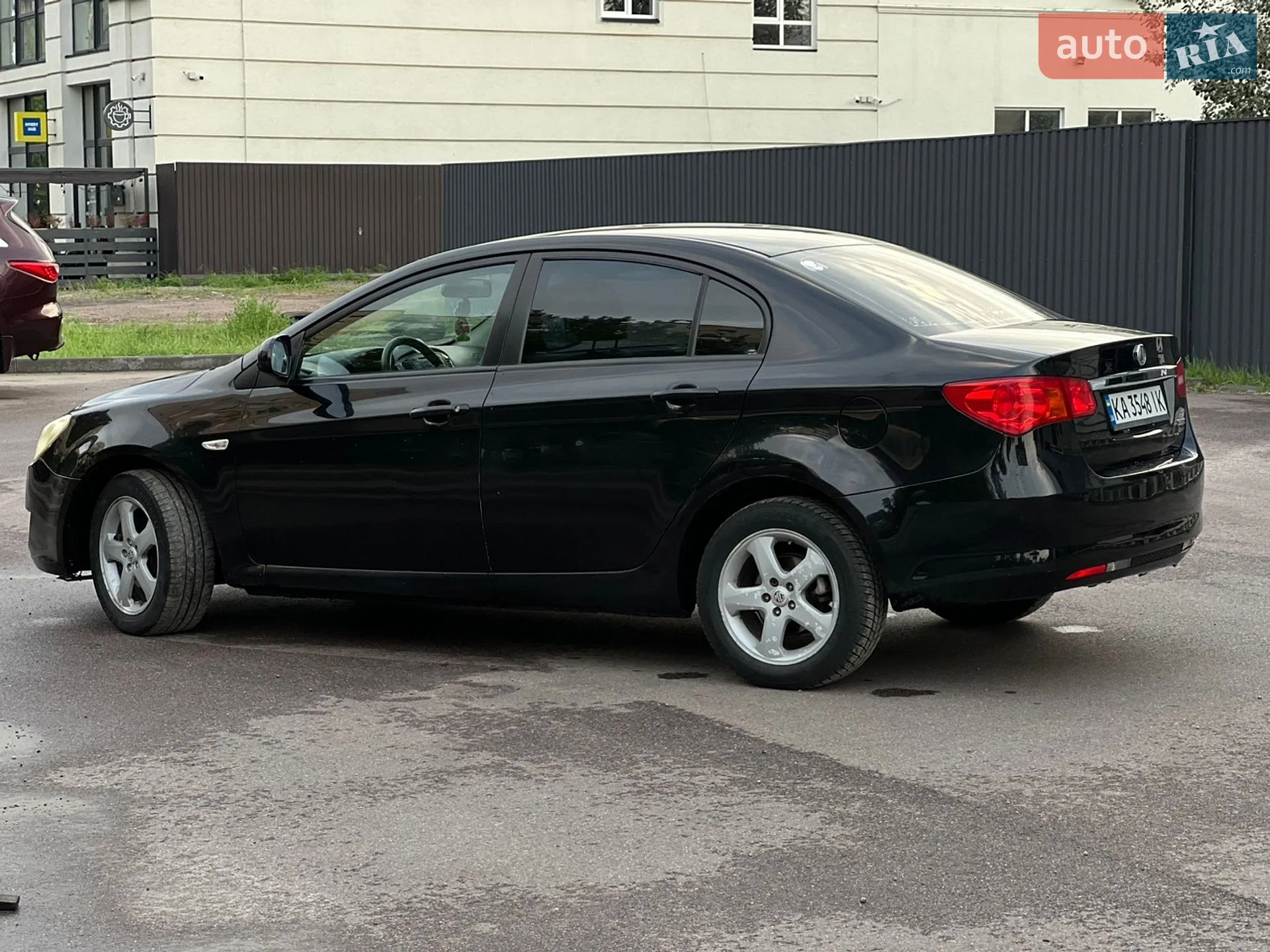 2012 MG 350 - мініатюра 4