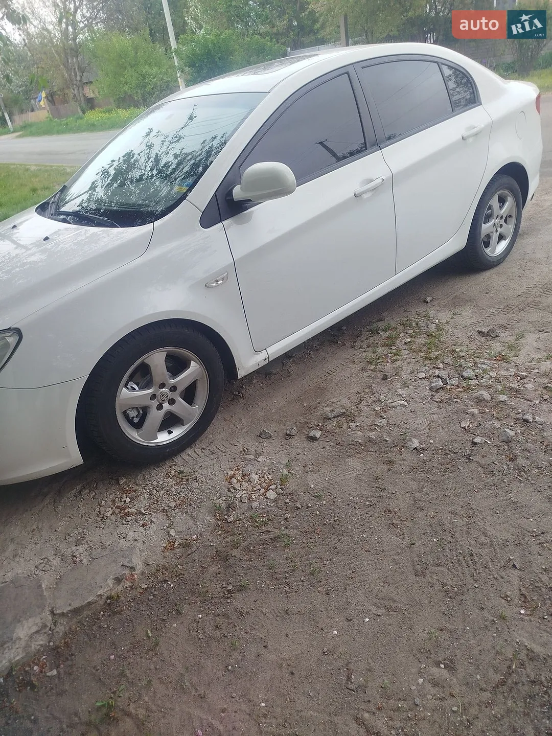 2013 MG 350 - мініатюра 10