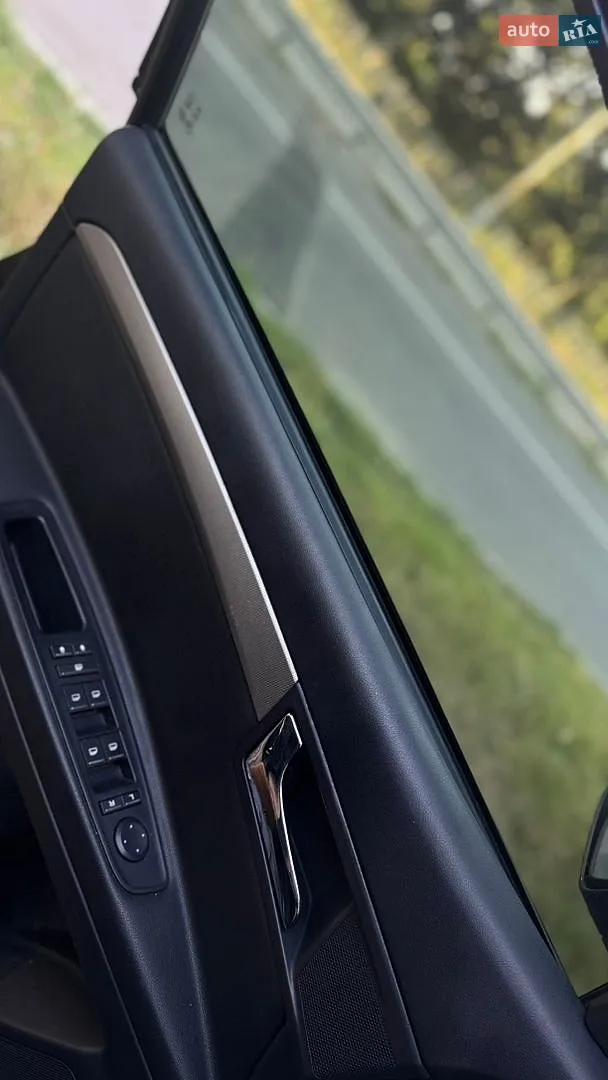 2013 MG 350 - мініатюра 7