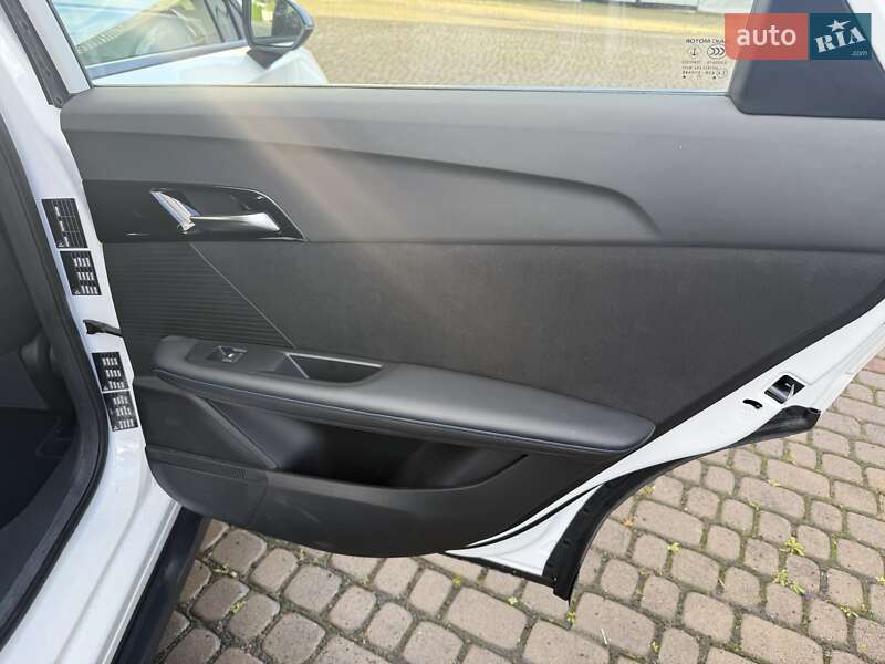 Хетчбек MG 4 2023 в Шептицькому фото 33 Хетчбек MG 4 2023 в Шептицькому