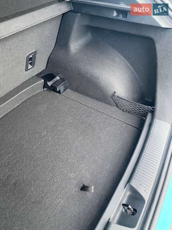 Хетчбек MG 4 2023 в Києві фото 21 Хетчбек MG 4 2023 в Києві