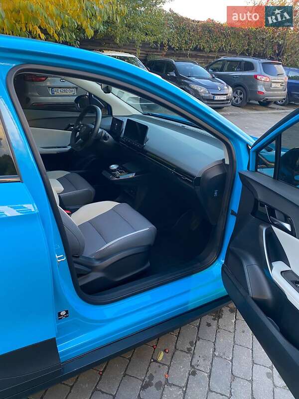 Хетчбек MG 4 2023 в Києві фото 25 Хетчбек MG 4 2023 в Києві