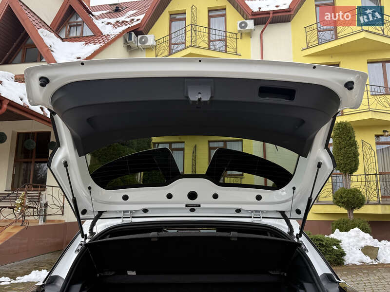 Хэтчбек MG 4 2023 в Трускавце фото 44 Хэтчбек MG 4 2023 в Трускавце