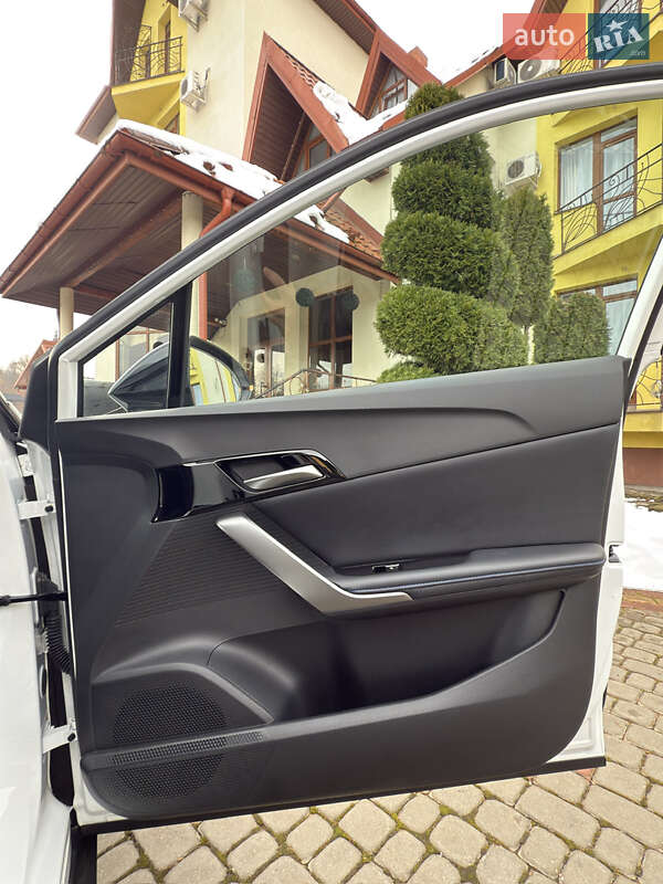 Хэтчбек MG 4 2023 в Трускавце фото 75 Хэтчбек MG 4 2023 в Трускавце