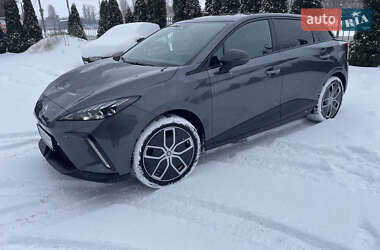 Хэтчбек MG 4 2023 в Киеве