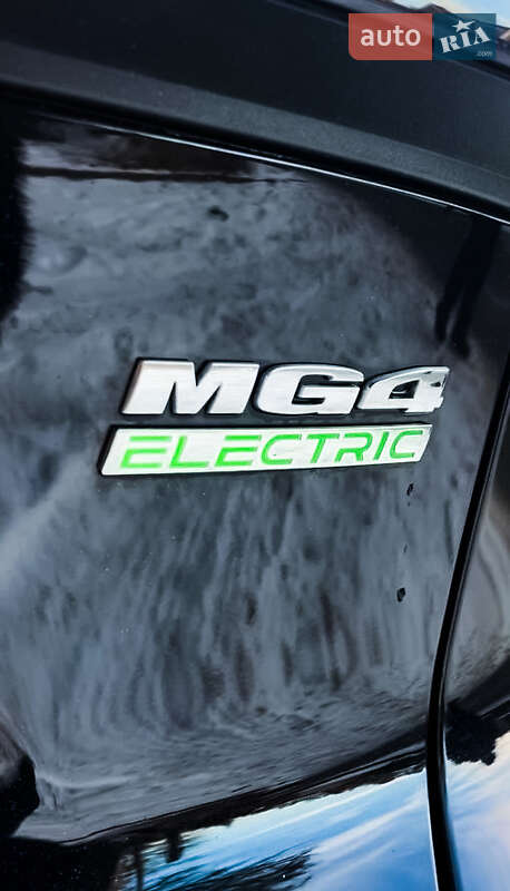 Хэтчбек MG 4 2023 в Киеве