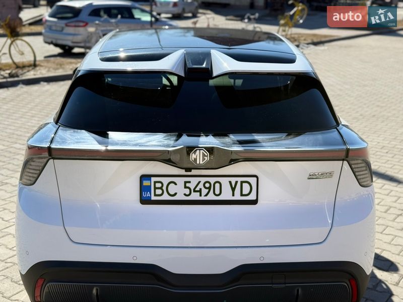 Хэтчбек MG 4 2023 в Бережанах