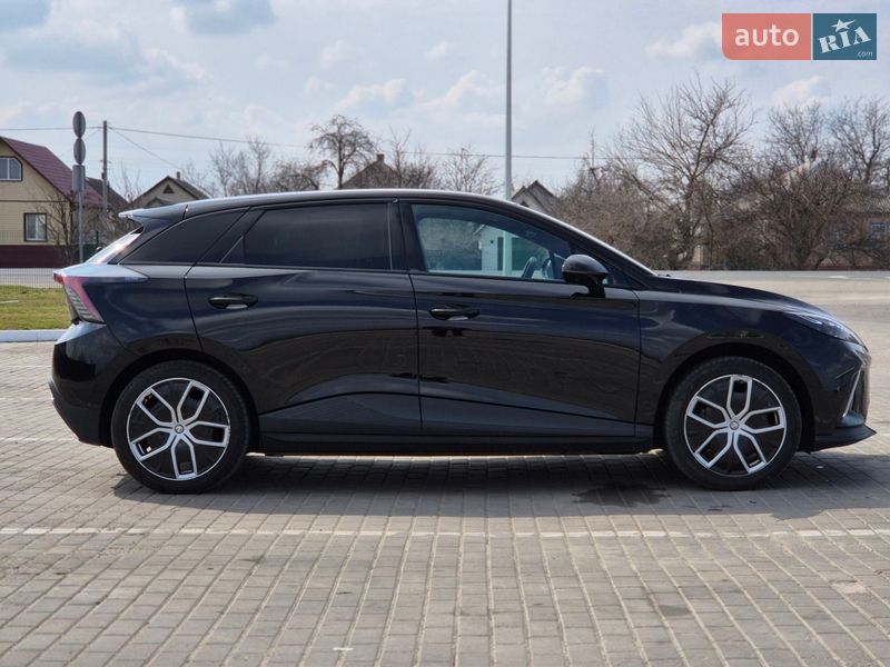 Хэтчбек MG 4 2023 в Золотоноше