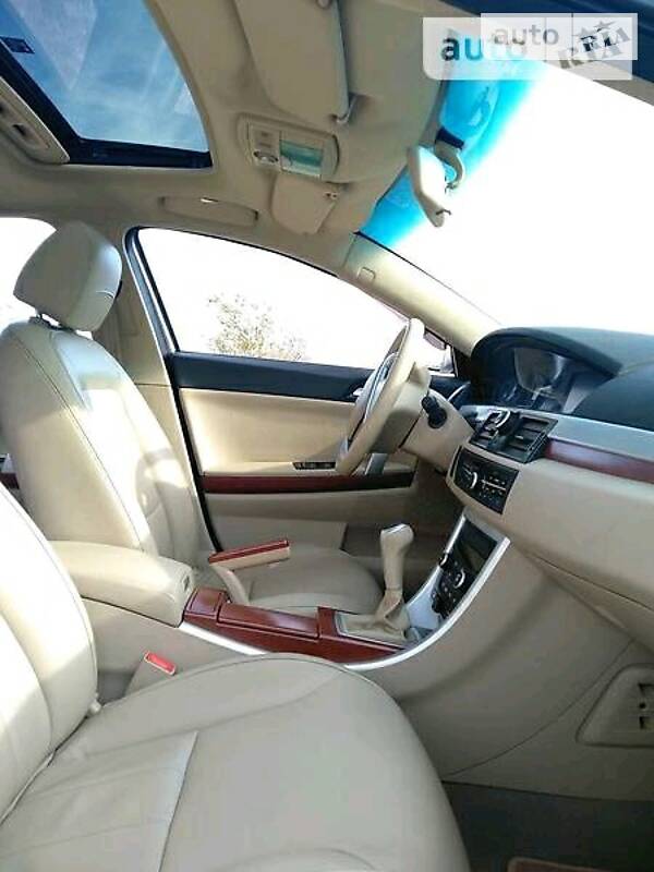 MG 550