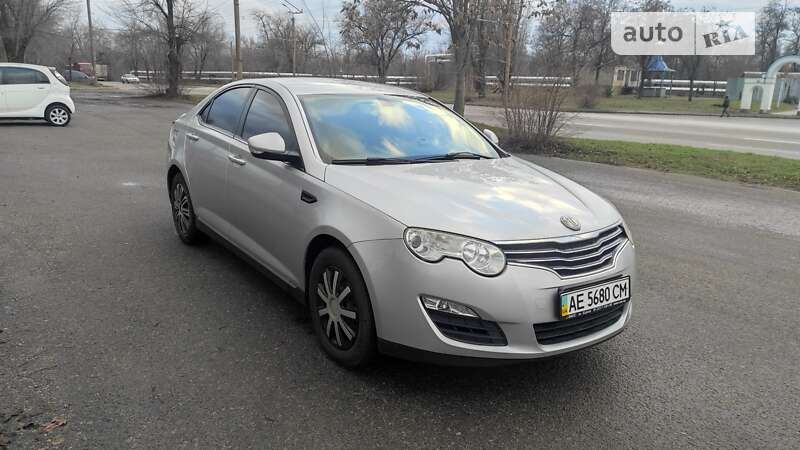 2011 MG 550, VIN LSJW26H38CS992689:plate — zdjęcie 1 (autoria)